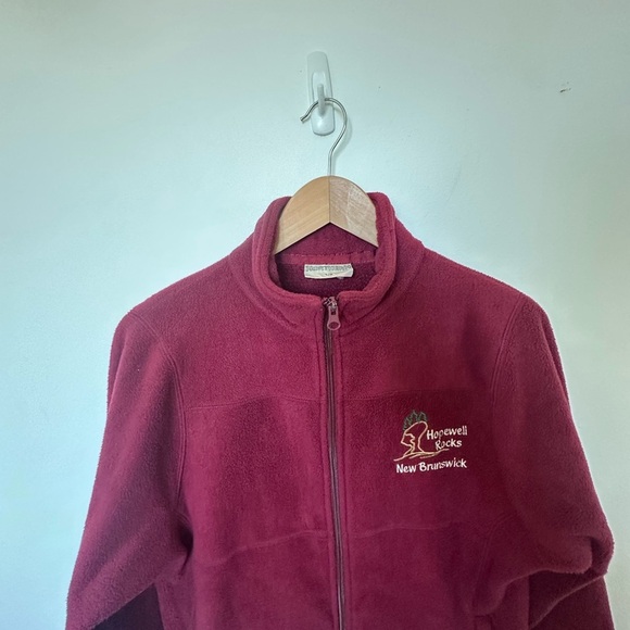 Vintage Fleece Sweater Northern Getaway Fleece Burgundy Cozy New Brunswick - Picture 5 of 14